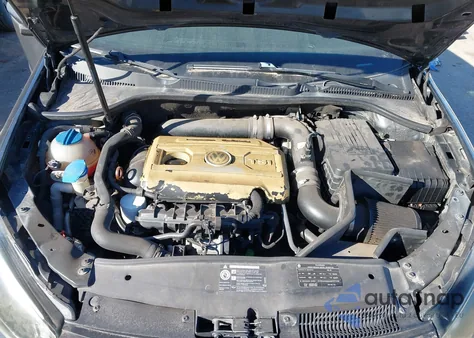 2010 Volkswagen Gti 2-Door z USA, uszkodzony, nr VIN WVWED7AJ2AW204811